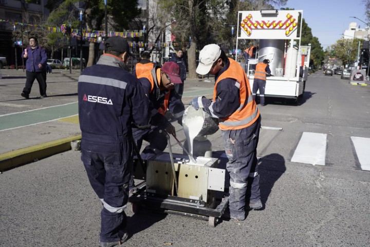 Demarcación vial urbana y en rutas